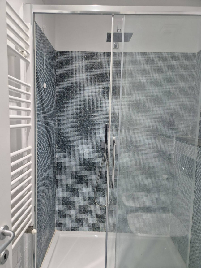 villa indipendente in vendita a Carrara