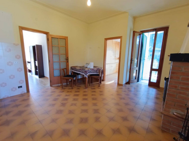 villa indipendente in vendita a Camaiore