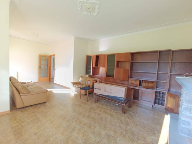 villa indipendente in vendita a Camaiore