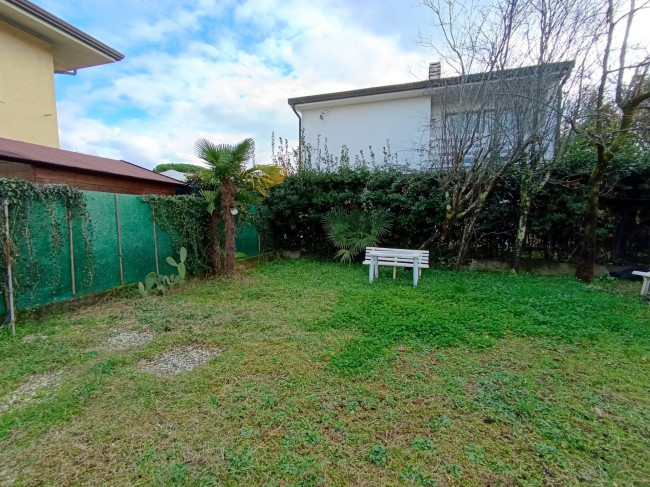 Villette a schiera in affitto a Forte dei Marmi