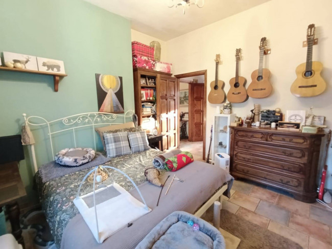 Appartamento in bifamiliare in vendita a Montignoso