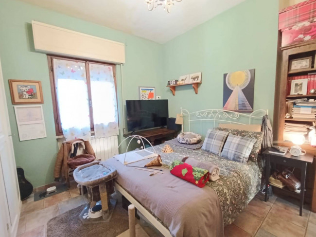 Appartamento in bifamiliare in vendita a Montignoso