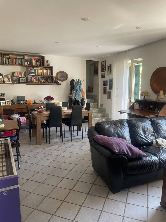 villa bifamiliare in vendita a Forte dei Marmi