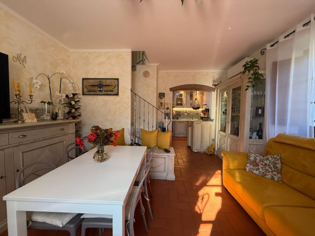 terratetto in vendita a Seravezza