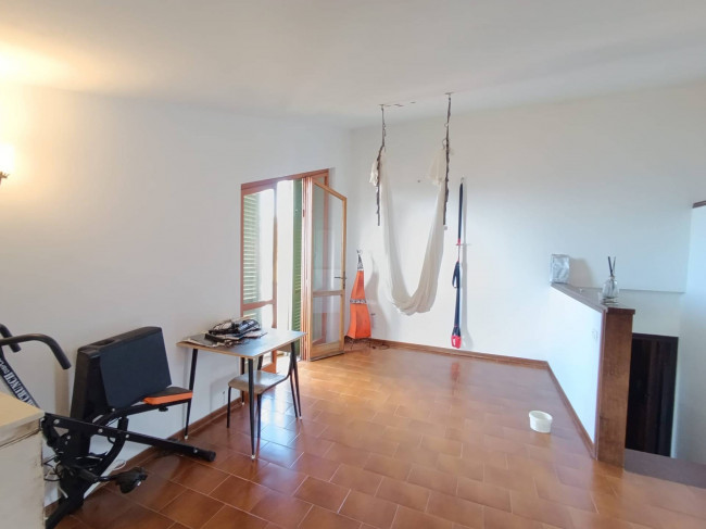 villa indipendente in vendita a Montignoso