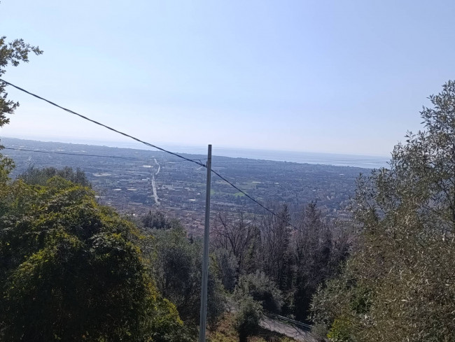 Rustico in vendita a Pietrasanta