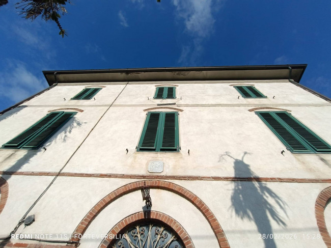 villa d'epoca in vendita a Camaiore