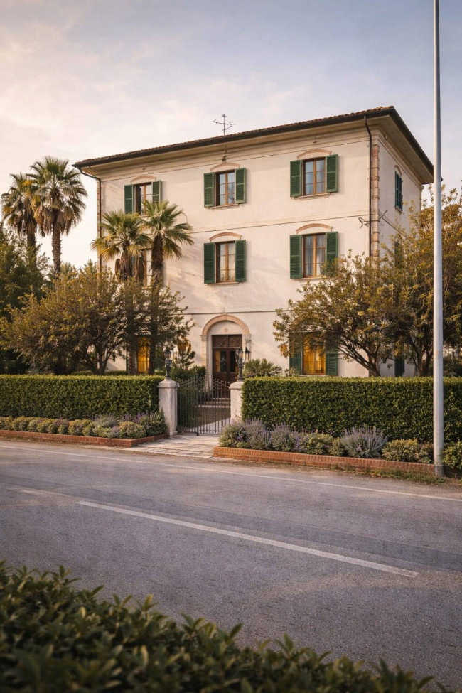 villa d'epoca in vendita a Camaiore