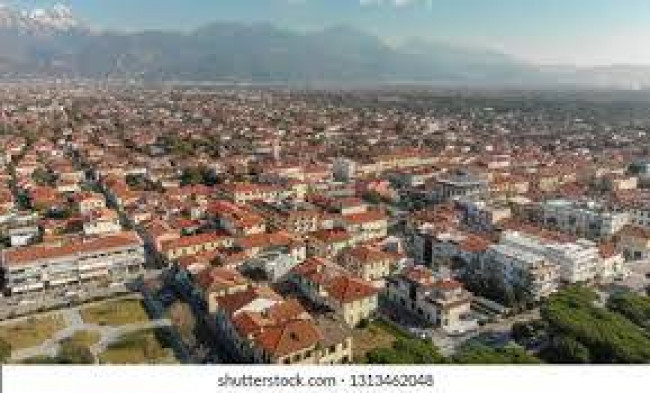 villa indipendente in vendita a Forte dei Marmi