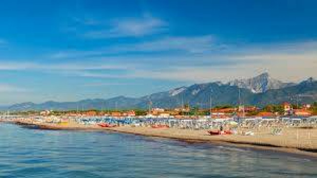 appartamento in vendita a Forte dei Marmi