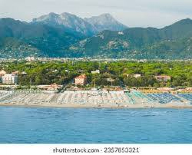 appartamento in vendita a Forte dei Marmi