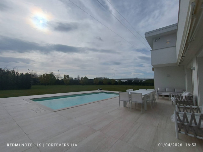 Villa in vendita a Pietrasanta