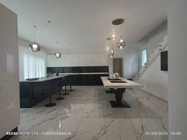 Villa in vendita a Pietrasanta