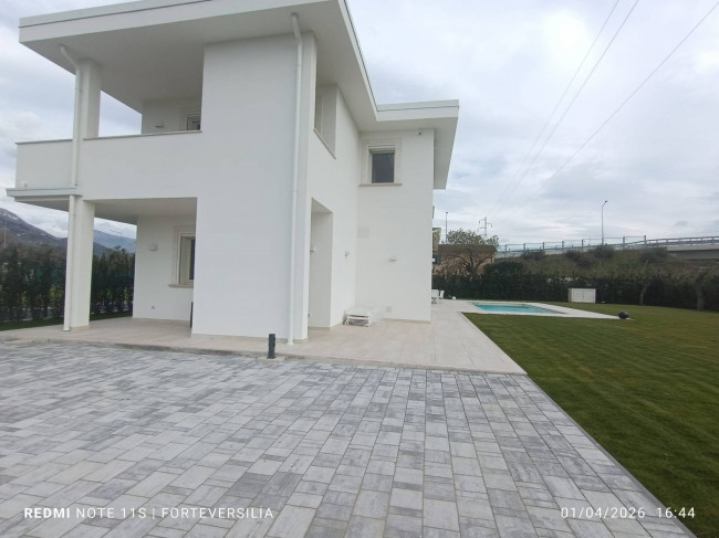 Villa in vendita a Pietrasanta