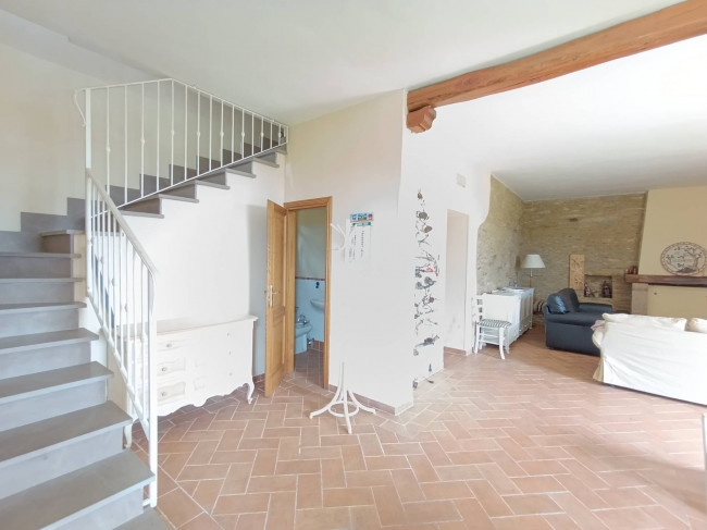 villa indipendente in vendita a Pietrasanta
