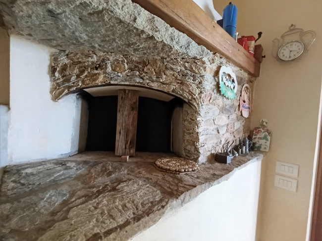 villa indipendente in vendita a Pietrasanta