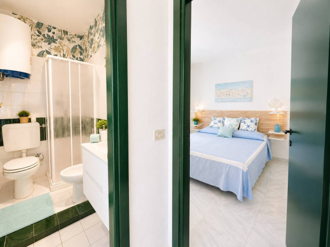 Villa quadrifamiliare in vendita a Montignoso