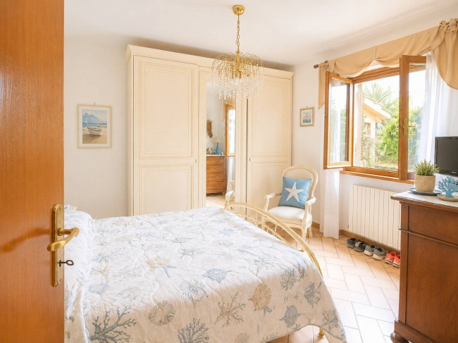 villa bifamiliare in vendita a Forte dei Marmi
