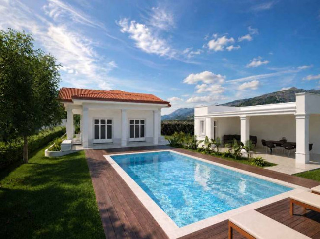 casa indipendente in vendita a Forte dei Marmi
