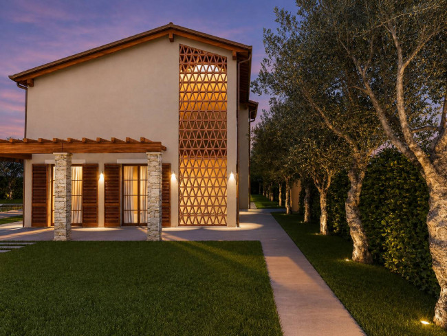 villa for sale in Pietrasanta