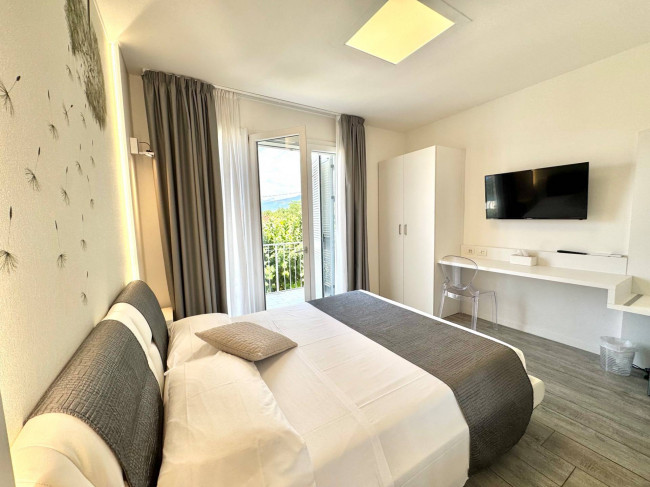 Appartamento in Villa in vendita a Pietrasanta