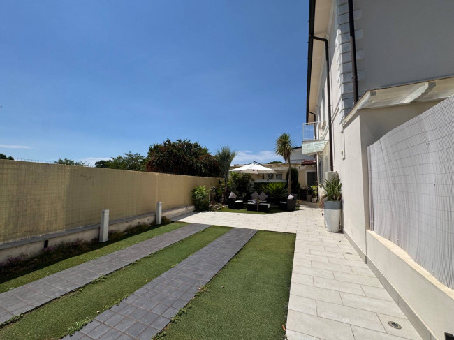Appartamento in Villa in vendita a Pietrasanta