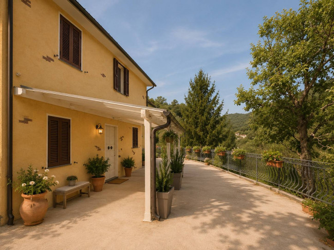 villa indipendente in vendita a Pietrasanta