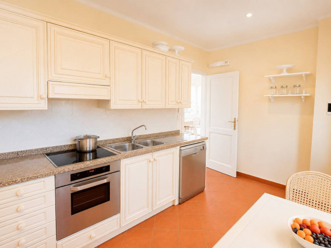 villa bifamiliare in vendita a Forte dei Marmi