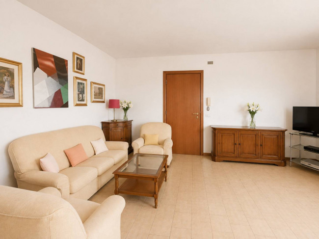 appartamento in vendita a Pietrasanta