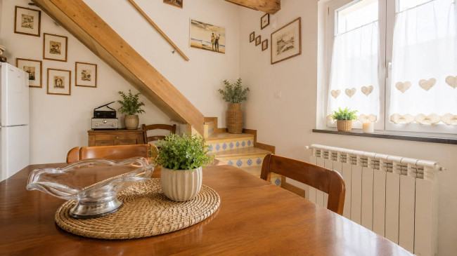 Villa in vendita a Montignoso