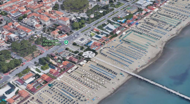 Villa in vendita a Forte dei Marmi
