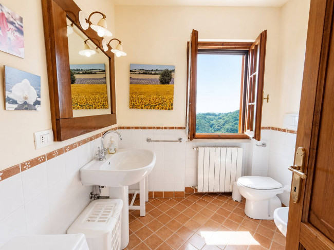 villa indipendente in vendita a Pietrasanta