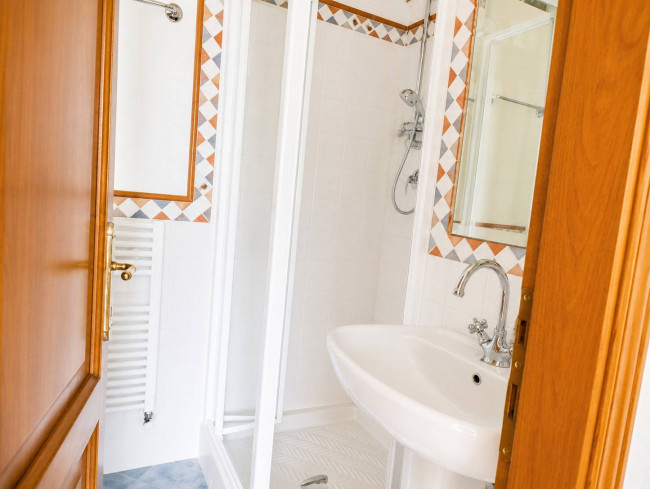 villa indipendente in vendita a Pietrasanta