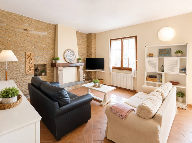 villa indipendente in vendita a Pietrasanta