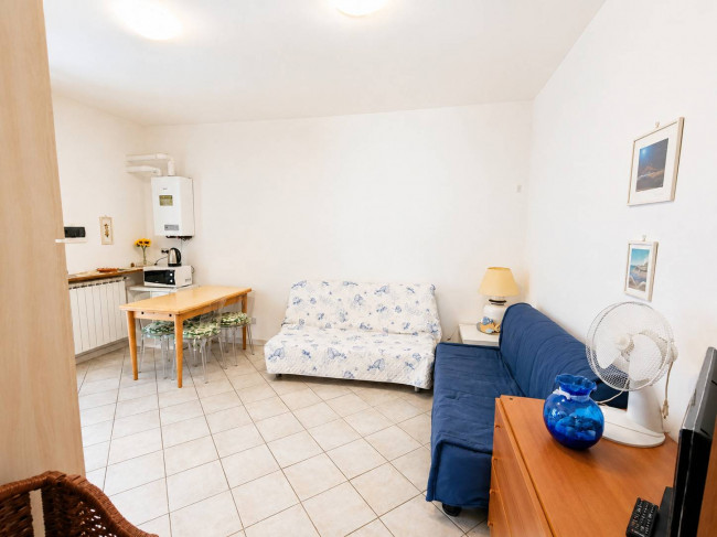 villa bifamiliare in affitto a Massa