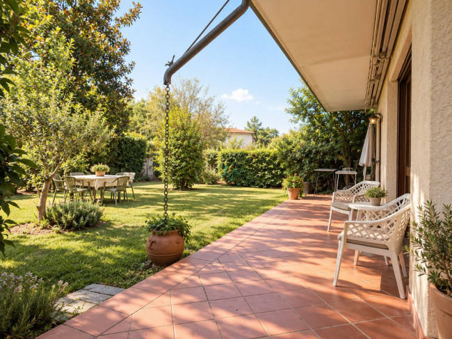 villa indipendente in vendita a Pietrasanta