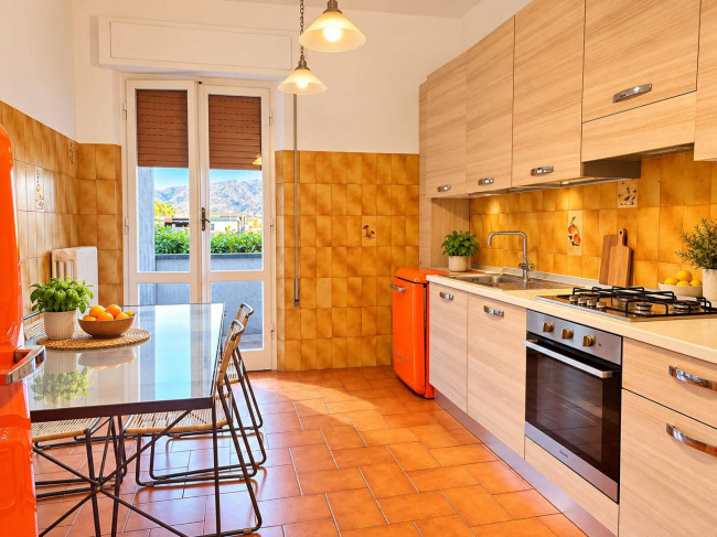 for sale in Massa