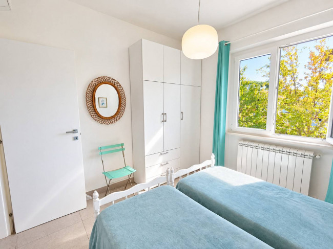 villa bifamiliare in vendita a Forte dei Marmi