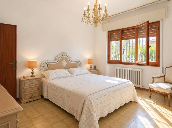 villa indipendente in vendita a Forte dei Marmi