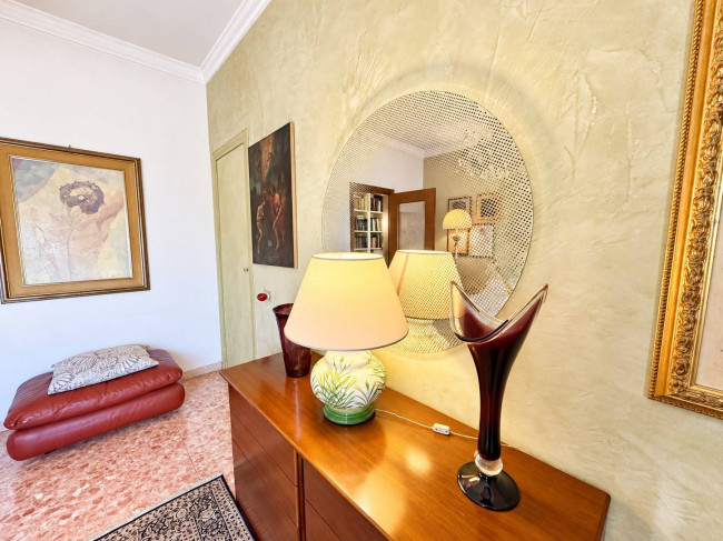Appartamento in Villa in vendita a Massa