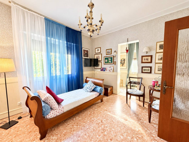 Appartamento in Villa in vendita a Massa