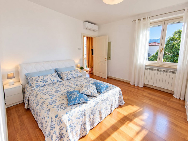 villa indipendente in affitto a Pietrasanta