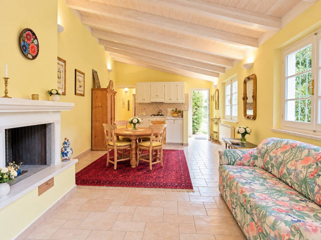 Villa in vendita a Pietrasanta