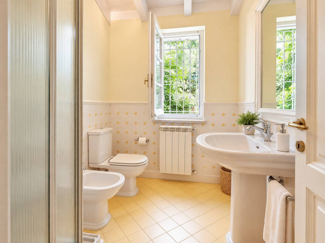 Villa in vendita a Pietrasanta