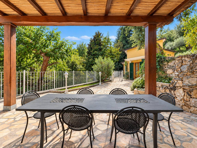 Villa in vendita a Pietrasanta