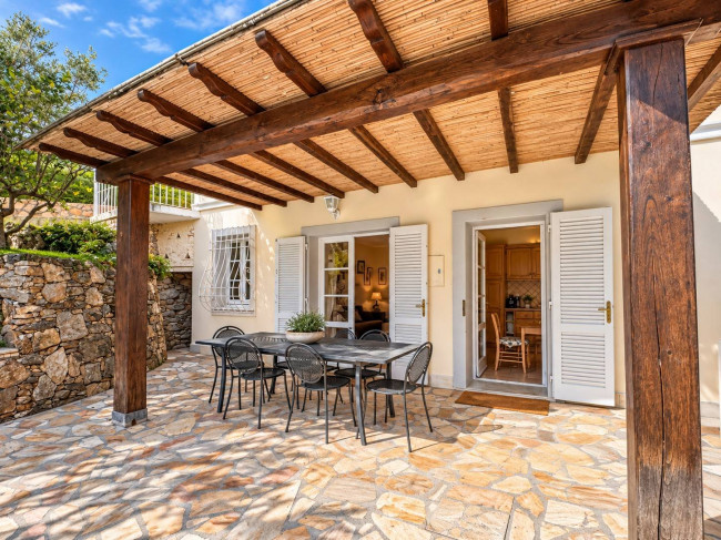Villa in vendita a Pietrasanta