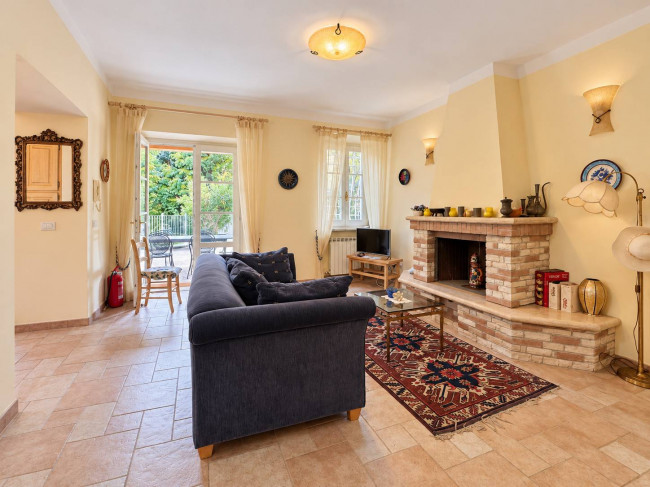 Villa in vendita a Pietrasanta