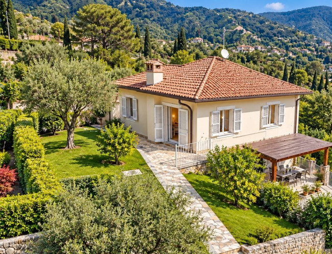 Villa in vendita a Pietrasanta