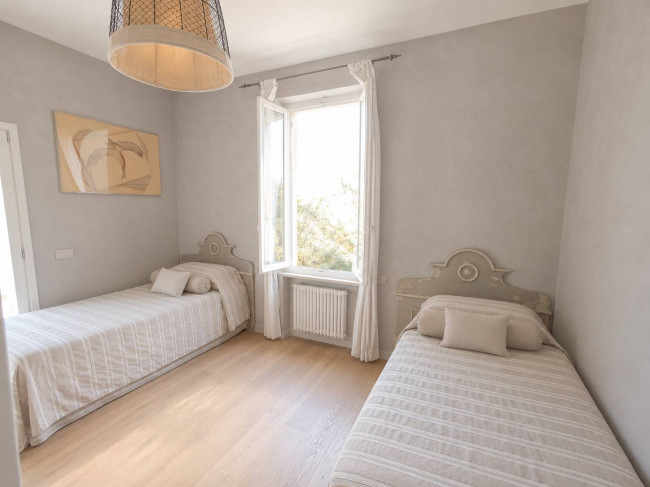 villa liberty s.detached for sale in Pietrasanta