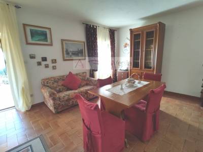 terratetto in vendita a Massa